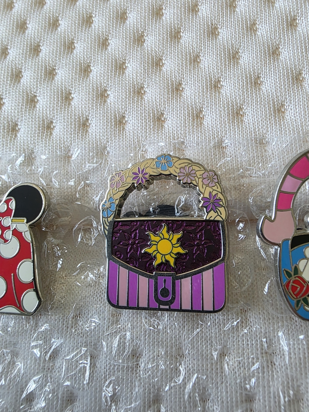 DISNEY Princess Handbag Pins - Picture 8 of 15